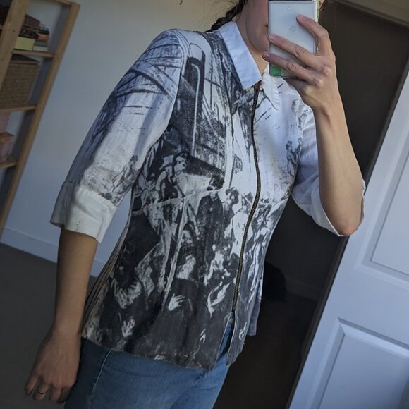 Beautiful linen white jacket with a grey print and a zipper - Picture 4 of 10